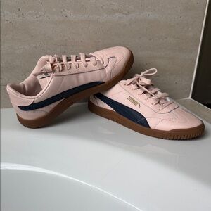 Puma Women's Pale Pink Sneakers with Navy Formstripe and Gum Sole